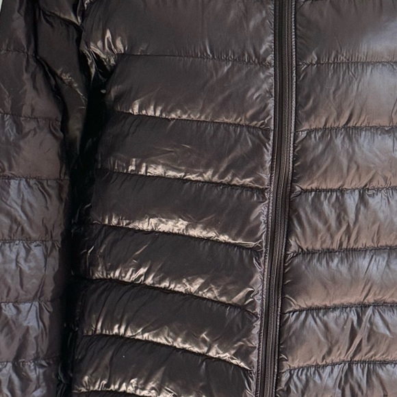 UNIQLO Ultra Light Down Parka SZ L - Picture 5 of 5